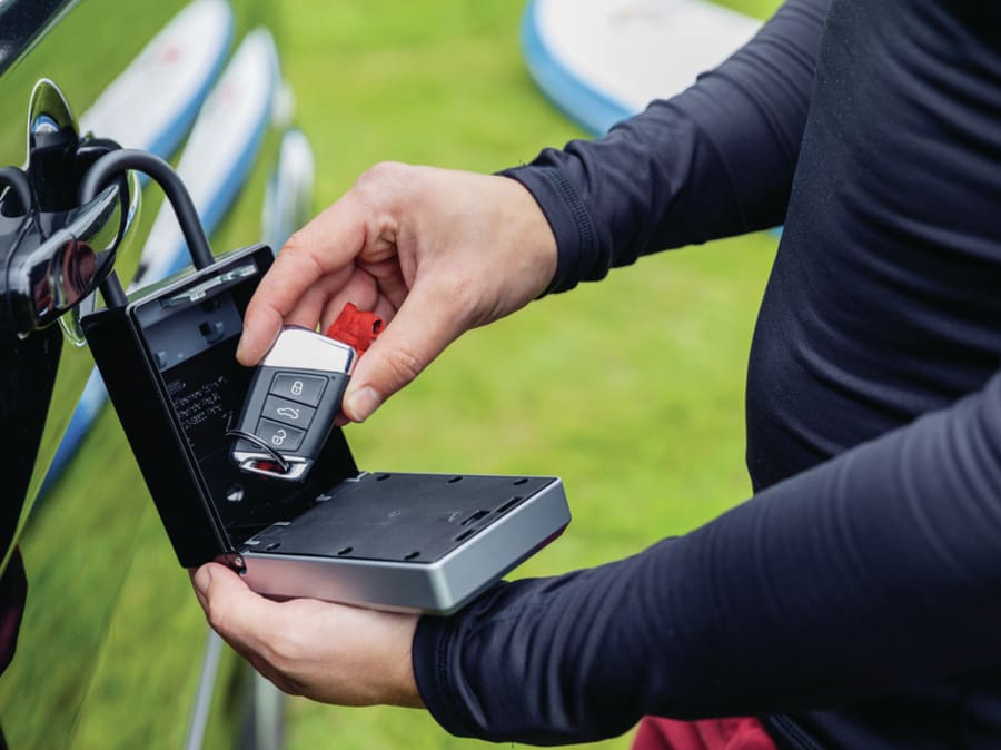 Abus Mechanical Abus 63825 SMART-BT KeyGarage with Shackle