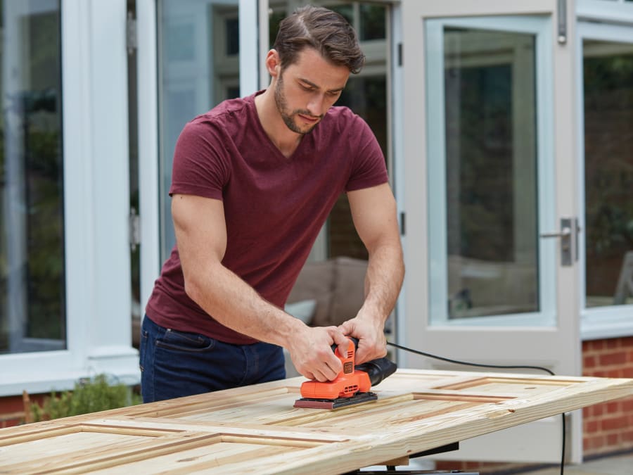 Black + Decker BEW220GB 150W 240V 1/3 Sheet Sander