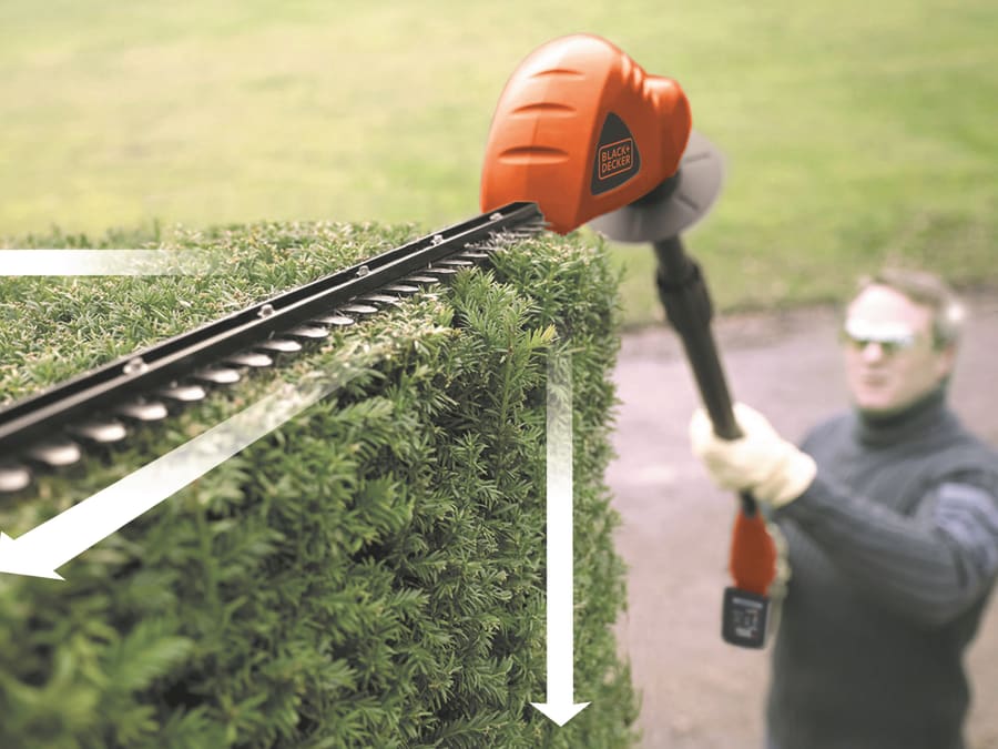 Black + Decker GTC1843L20GB 18V Pole Hedge Trimmer with 1 × 2.0Ah Battery
