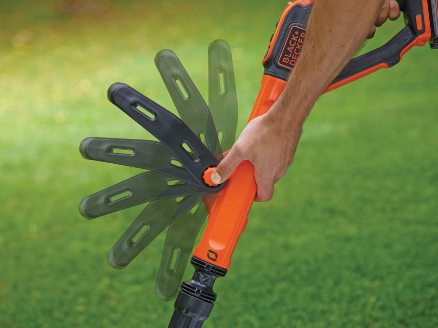 Black + Decker STC1820PCGB 18V Cordless Strimmer with 1 × 2.0Ah Battery