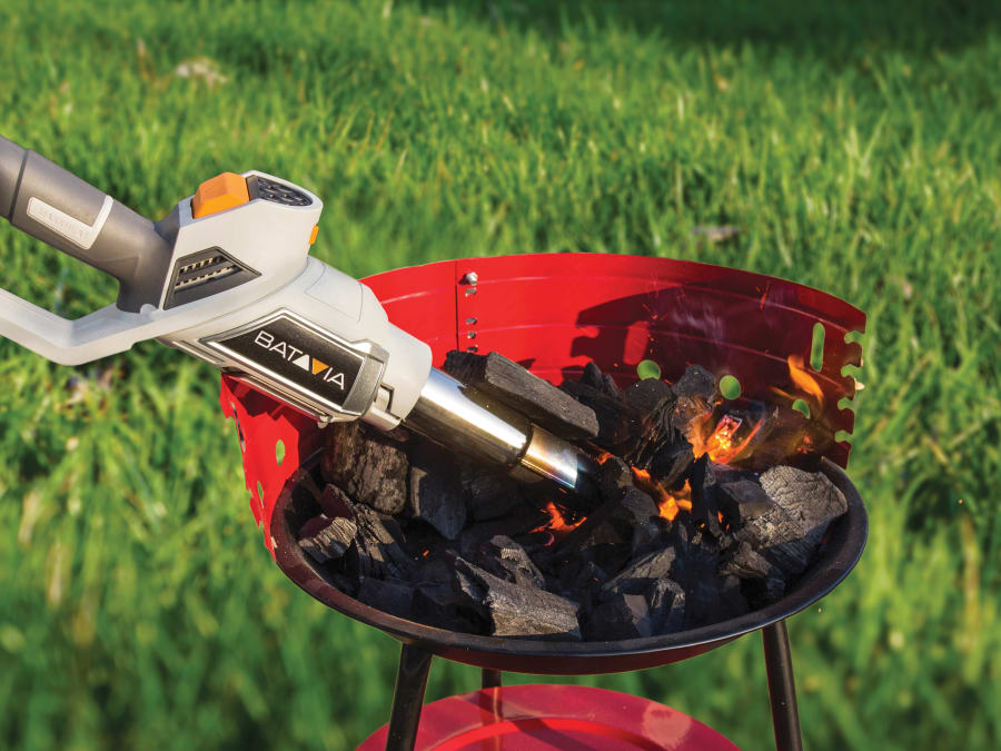 Batavia 7063679 MAXXHEAT Premium 4-in-1 Multi Heater 2500W 240V