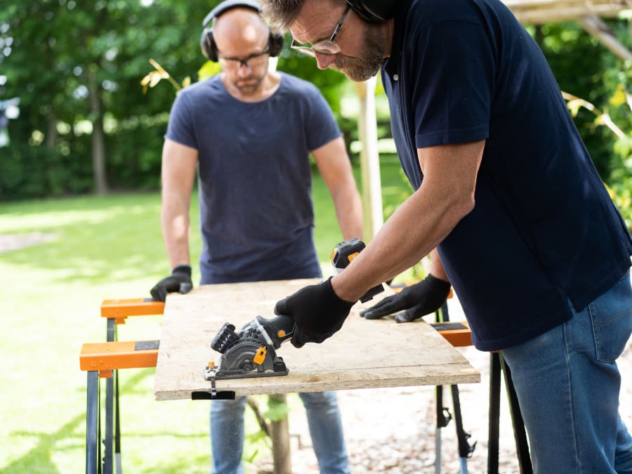 Batavia 7064048 89mm 18V Mini Saw Bare Unit