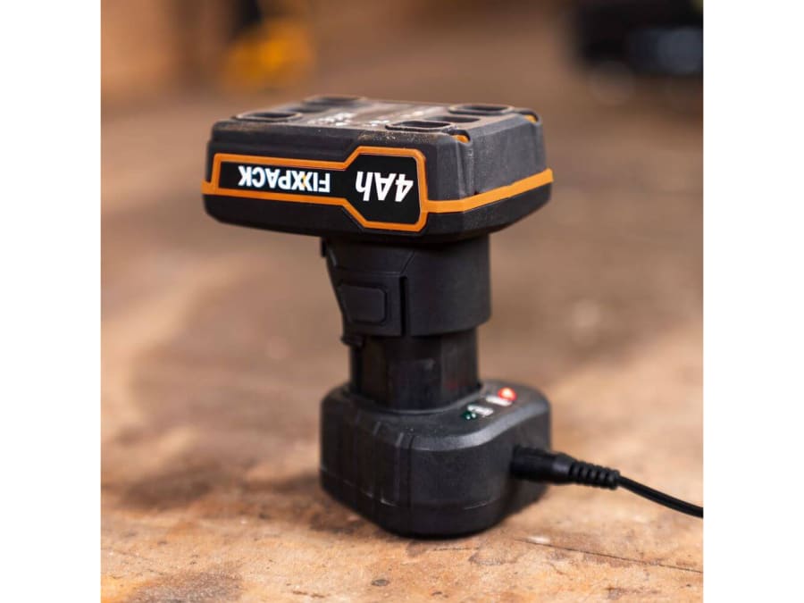 Batavia 7064668 12V 4.0Ah Li-ion Battery