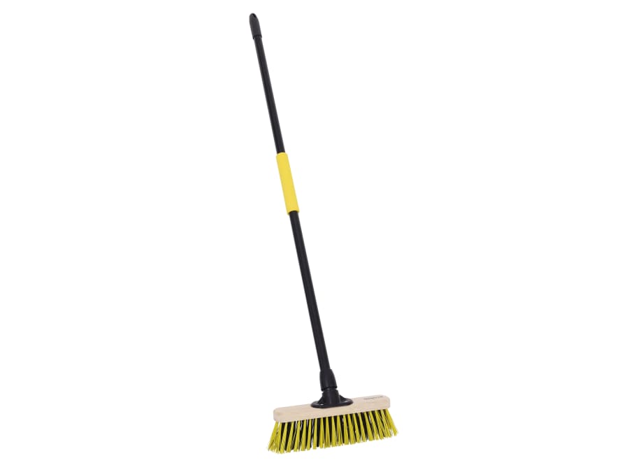 Bulldozer HQCOP02BYC4 Wooden Broom with Metal Handle 279mm