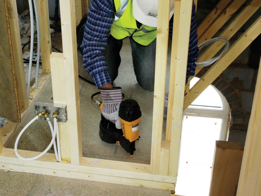 Bostitch N66C2E Pneumatic Coil Nailer