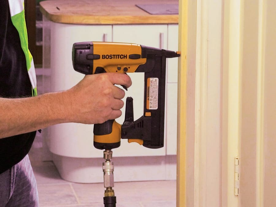 Bostitch SX1838E 18 Gauge Pneumatic Stapler 38mm