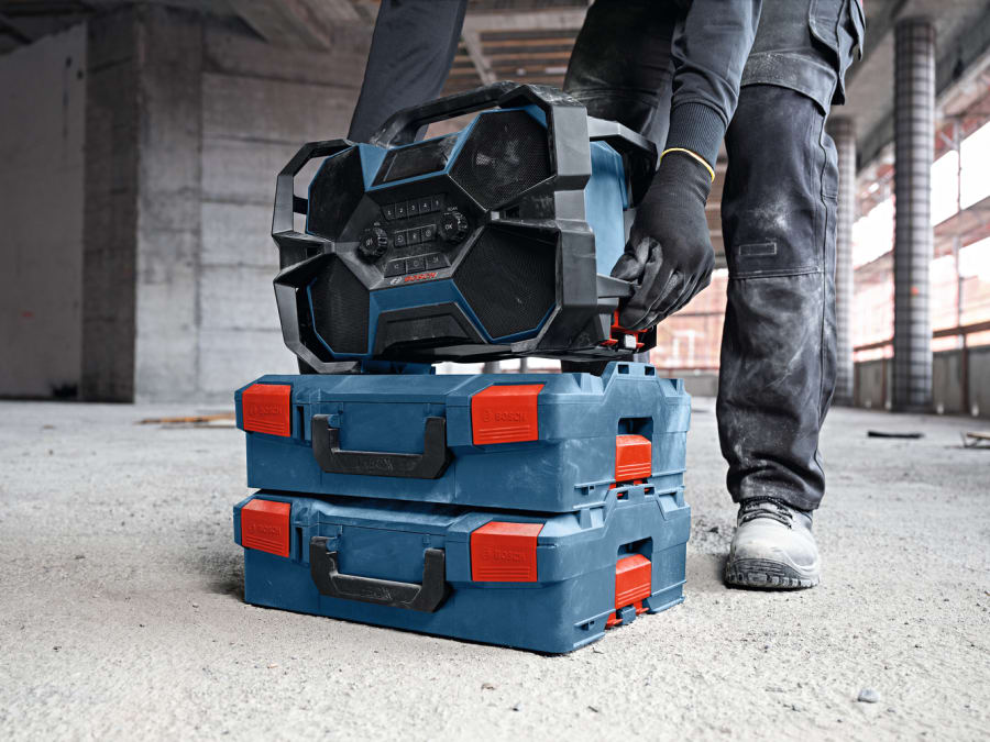 Bosch GPB 18VH-6 SRC Professional Radio 240V