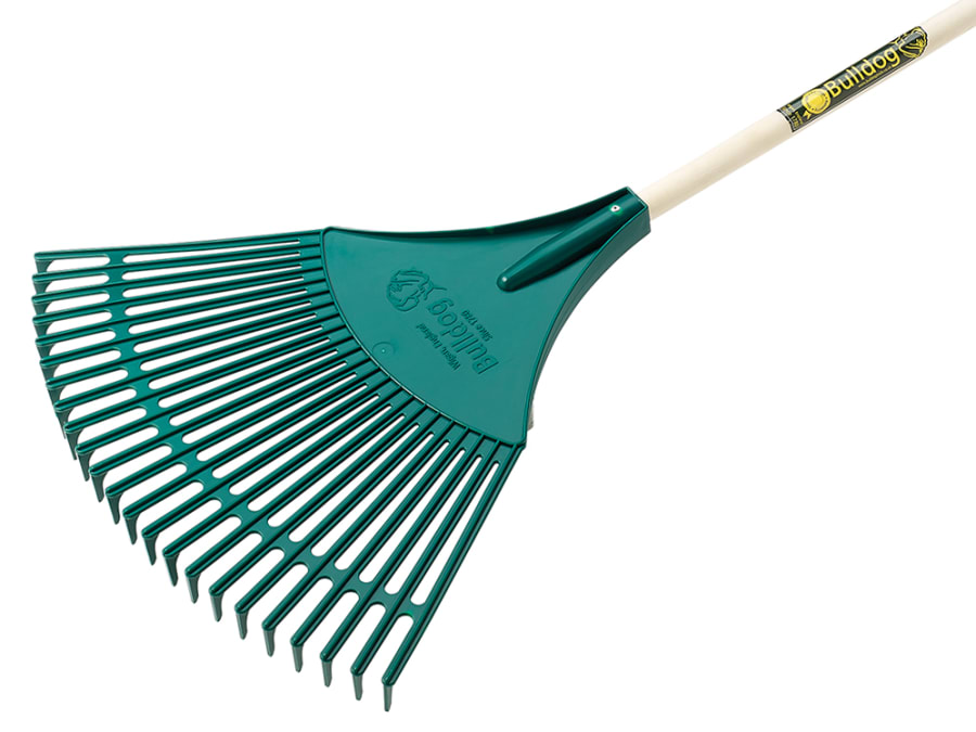 Bulldog BPR Plastic Leaf Rake with Ash Shaft