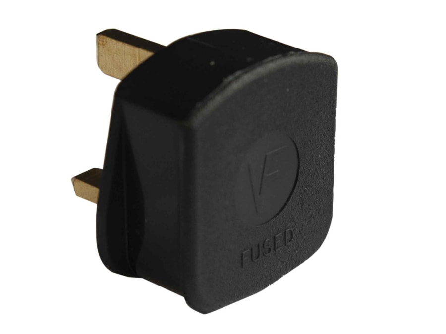 Dencon 6283BNB 13A 3 Pin Rubber Plug