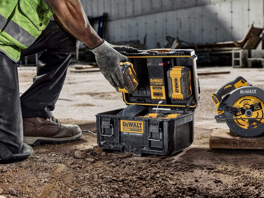 Dewalt Power Tools Dewalt DWST83470GB TOUGHSYSTEM 2.0 Charger Toolbox