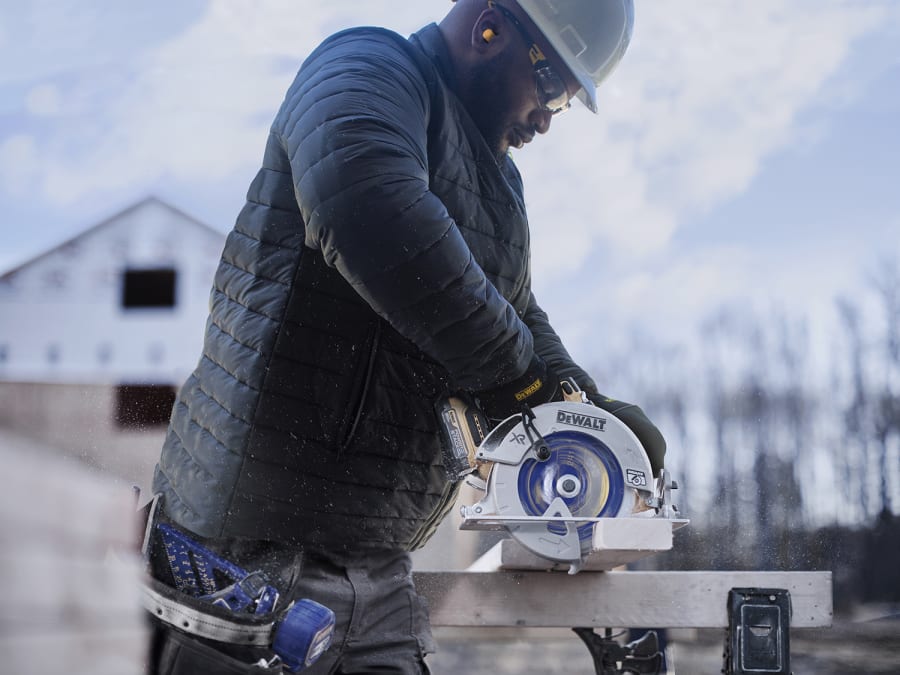 Dewalt Power Tools Dewalt DCHJ093D1MEU 18V Heated Lightweight Puffer Jacket-M with 1 ×