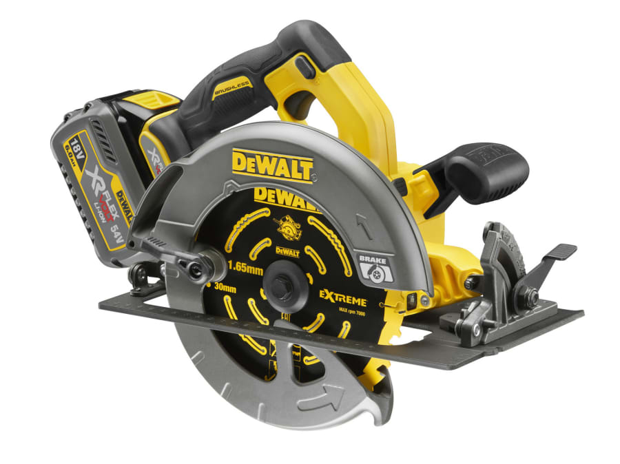 Dewalt Power Tools Dewalt DCS575T2GB 54V XR FlexVolt Circular Saw 190mm with 2 × 2.0Ah