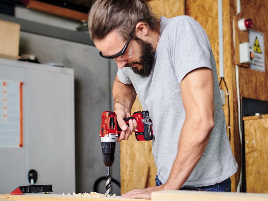 Einhell TE-CD 18/2 Li-I + 22 18V Combi Drill with 1 × 2.5Ah Battery