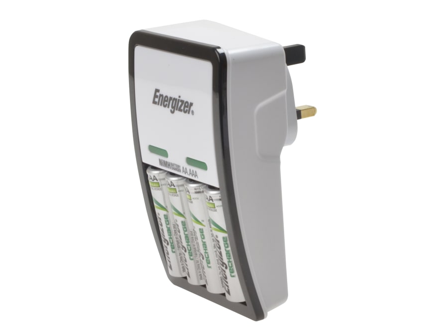 Energizer S5242 Accu Recharge Maxi Charger with 4 × AA Batteries