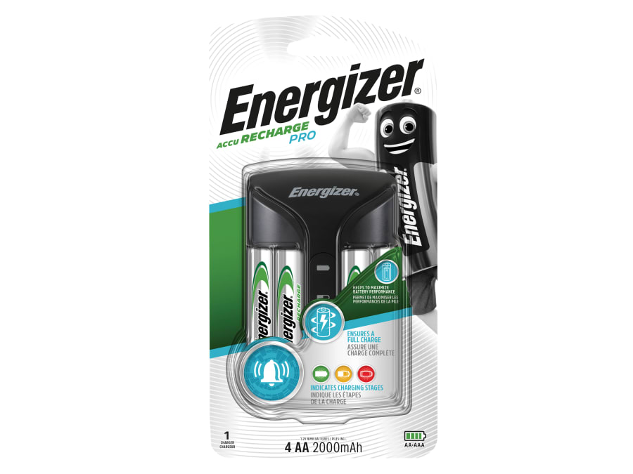 Energizer S8800 Recharge Pro Charger with 4 × AA Batteries