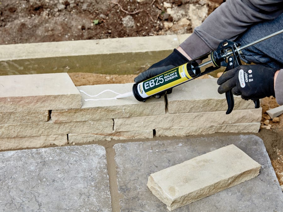 Everbuild Sika Everbuild 605668 EB25 Hybrid Sealant Adhesive White 300ml