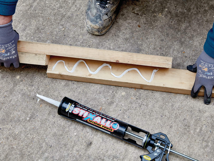 Everbuild Sika 483107 Stixall Extreme Power Cartridge Black 290ml