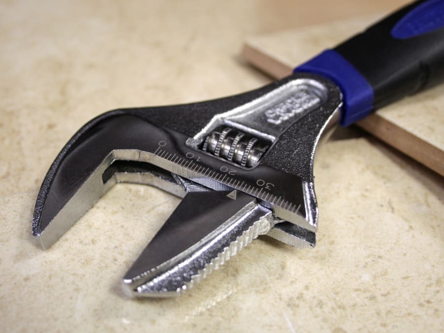 Faithfull FAIAS200W46 200mm Wide Mouth Adjustable Spanner