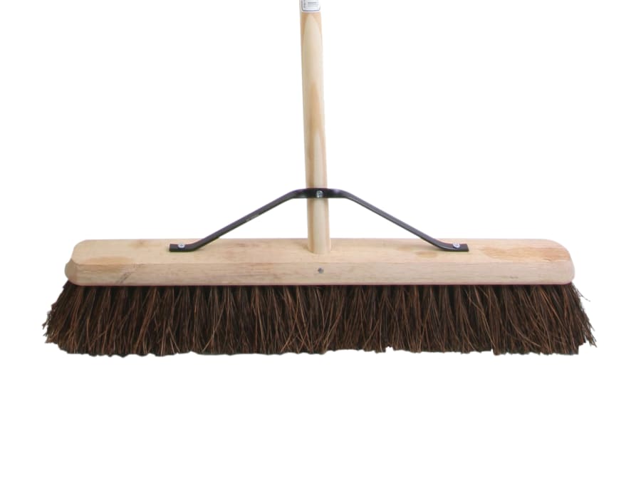 Faithfull FAIBRBAS24H 600mm Bassine Broom with Handle and Stay