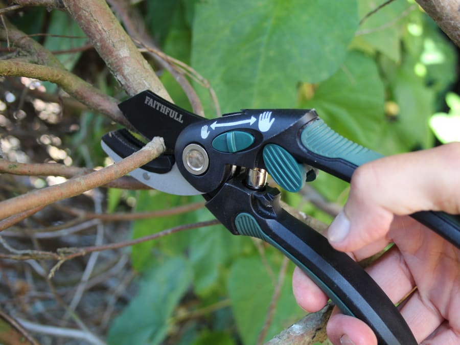 Faithfull FAICOUANV8 Countryman Anvil Secateurs