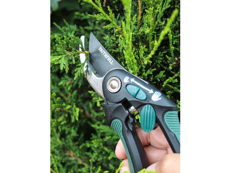 Faithfull FAICOUBYP8 Countryman Bypass Secateurs 215mm