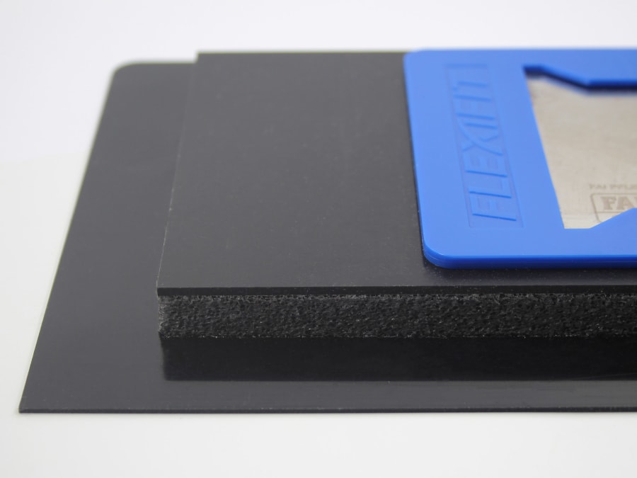 Faithfull FAIFLEXI16F 16in FlexiFit Trowel with Plastic Blade and Foam Kit