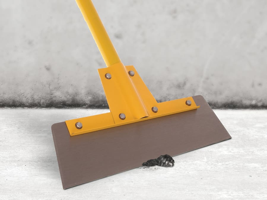 Faithfull FAIFSHD16 400mm Floor Scraper with Heavy-Duty Fibreglass Handle