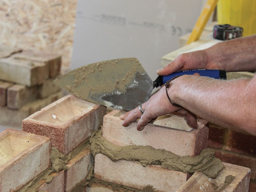 Faithfull FAIPTFBT12P 300mm Brick Trowel