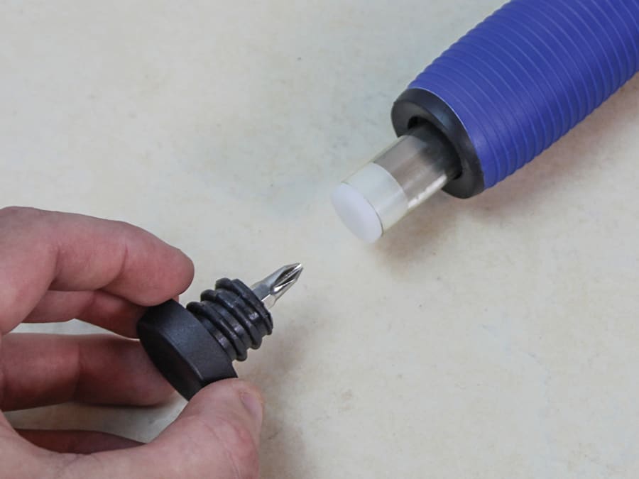 Faithfull FAISCRA100LH 100mm Long Handled Scraper