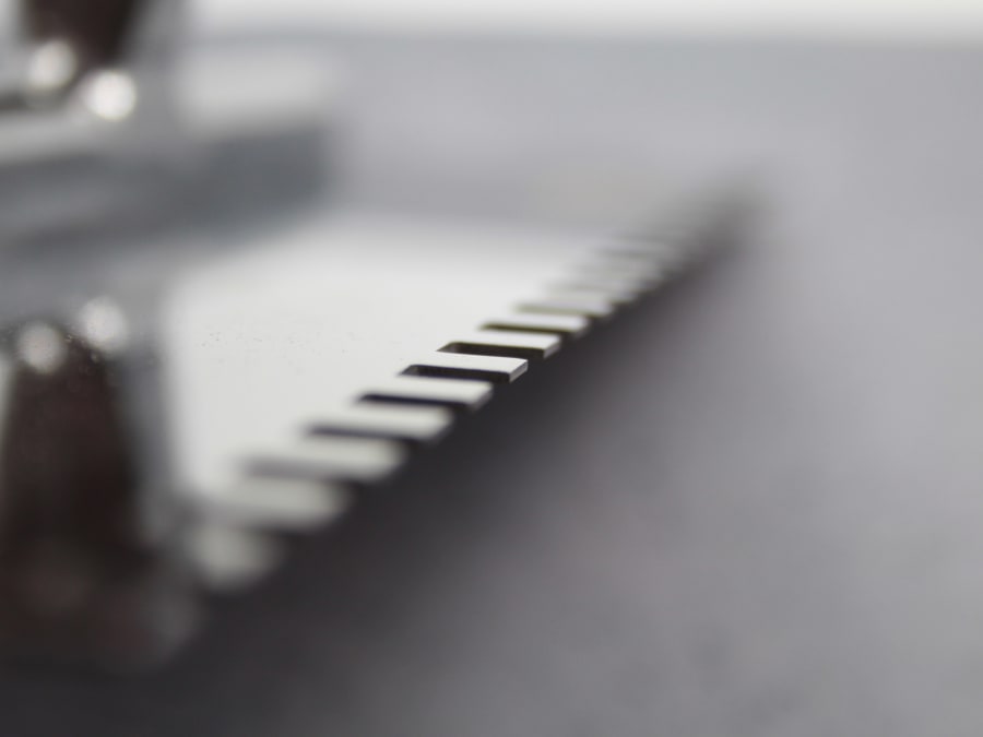 Faithfull FAISGTNOT6SS 6mm Serrated Notched Trowel with Soft Grip Handle