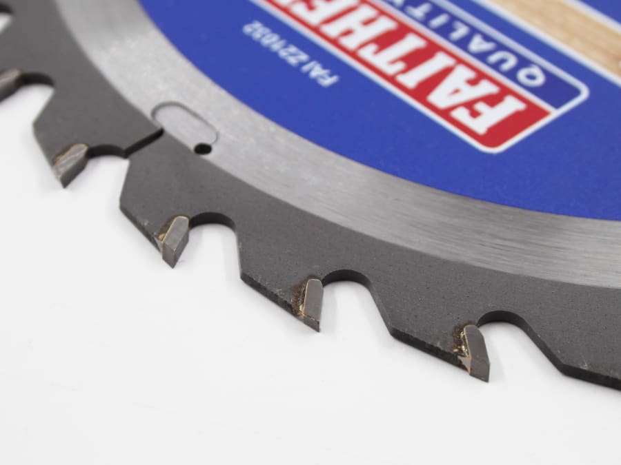Faithfull FAIZ21032 210mm x 32T TCT Circular Saw Blade
