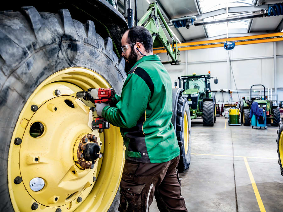 Flex Power Tools 492612 18V Cordless Impact Wrench Bare Unit