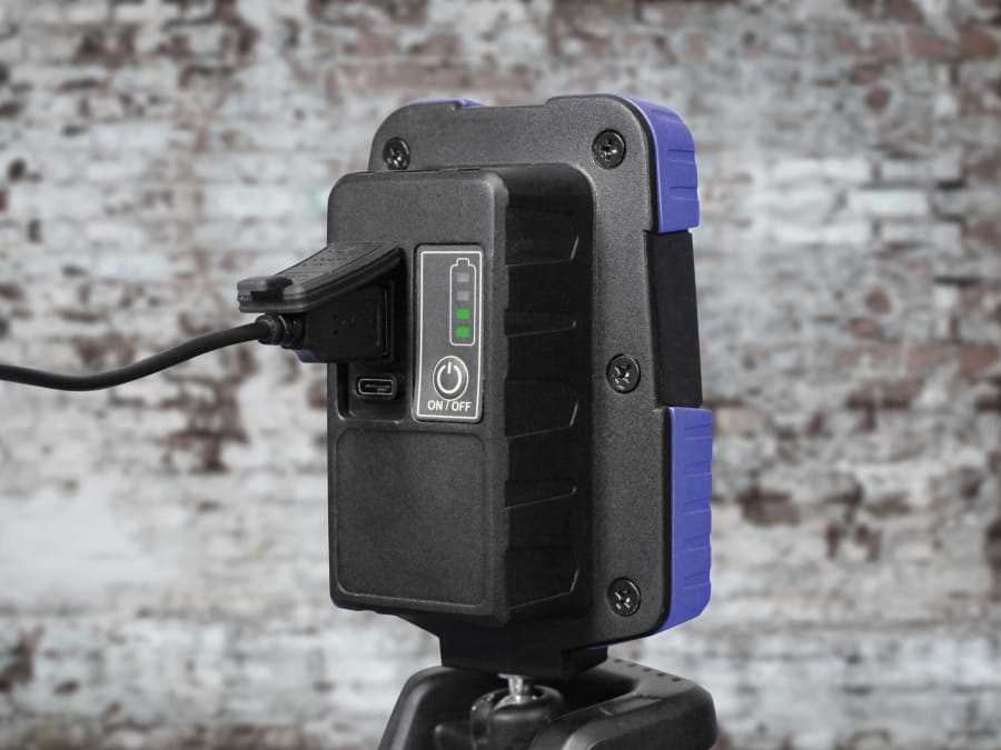 Faithfull Power Plus JF870010W 10W Rechargeable Clip Light