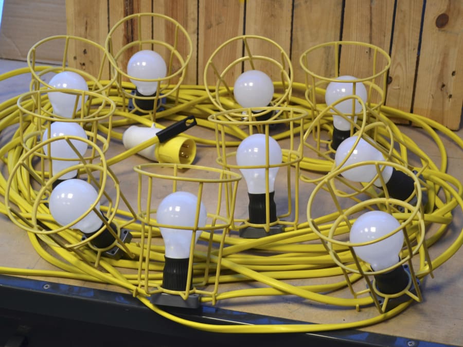 Faithfull Power Plus HL03ES22 22m Festoon Lights with 10 ES Bulbs 110V