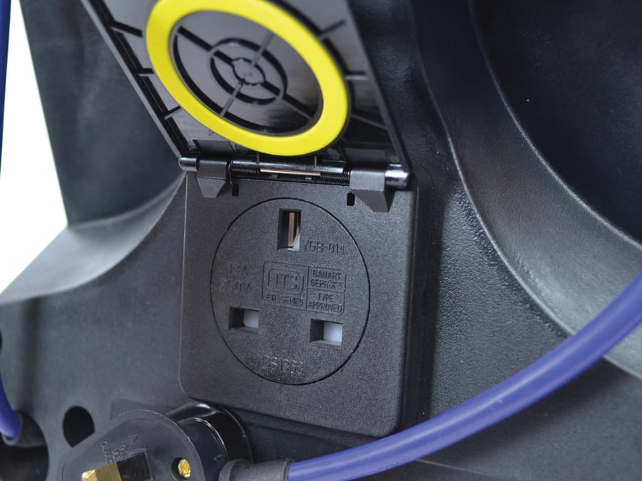 Faithfull Power Plus EBTL1051 20W SMD LED Task Light with Power Take Off