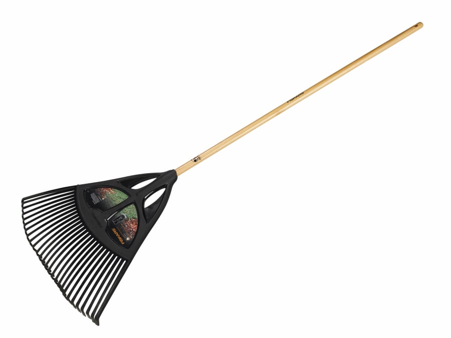 Fiskars 1001584 Classic Large Leaf Rake