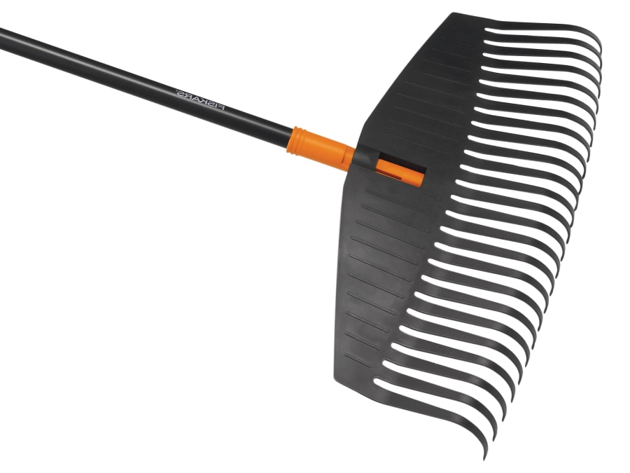 Fiskars 1003465 Solid Leaf Rake Large