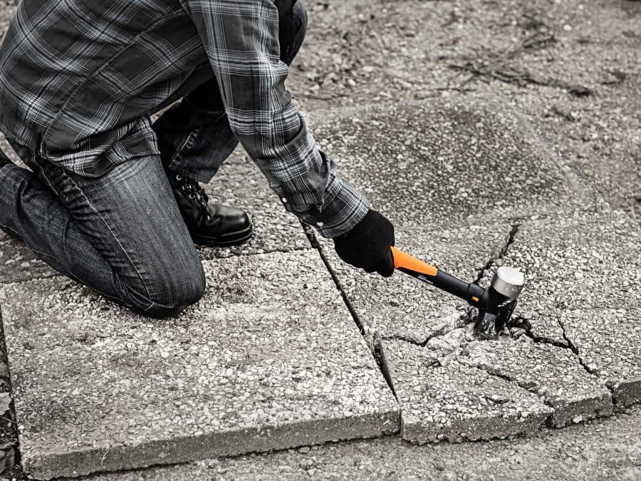 Fiskars 1020218 IsoCore Club Hammer 1.8kg