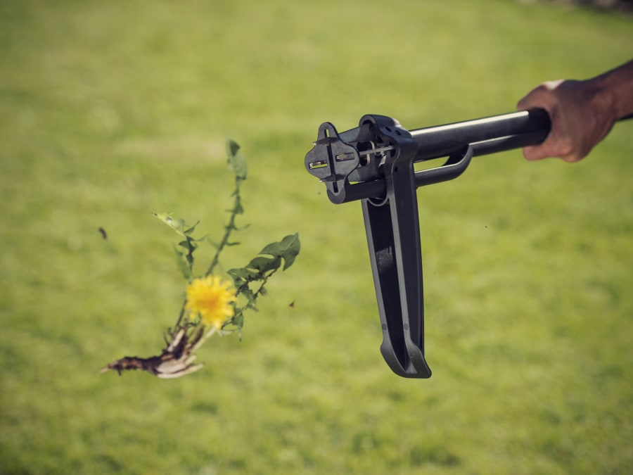 Fiskars 1026652 Solid Weed Puller