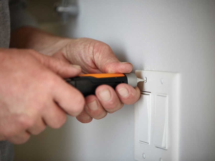 Fiskars 1027225 CarbonMax Painters Utility Knife