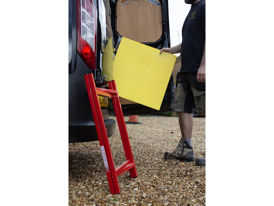 Red Gorilla VERSATILESPOTBOARDSTAND Versatile Spot Board Stand