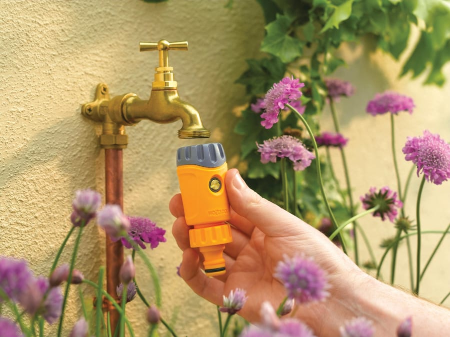 Hozelock 100000648 Non-Return Valve Tap Connector 1/2-5/8in BSP