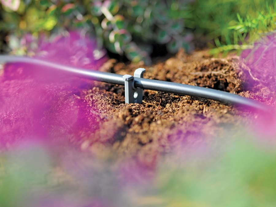 Hozelock 100001357 4mm Micro Tube Stake (Pack 12)