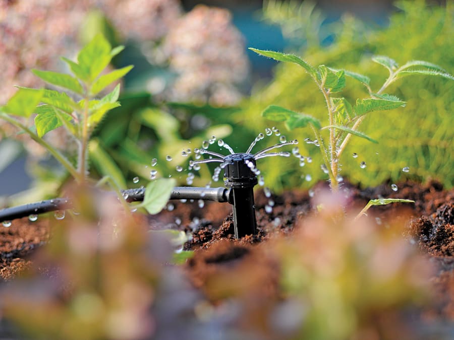 Hozelock 100001374 Adjustable Mini Sprinkler on Stake