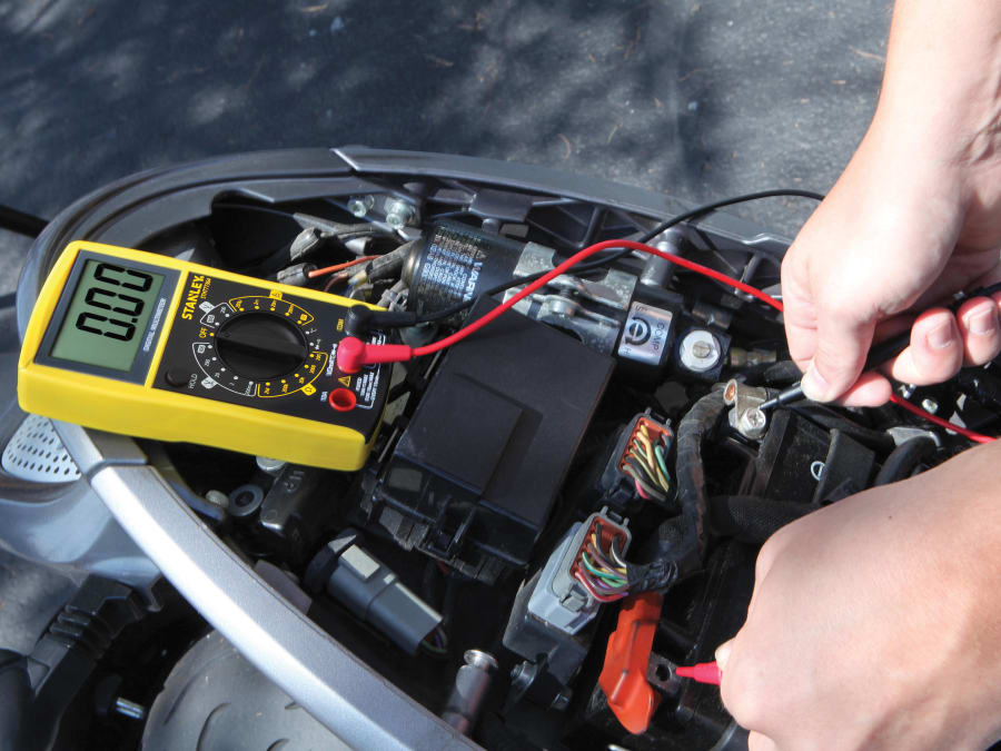 Stanley STHT0-77364 Digital Multimeter