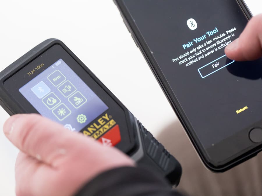 Stanley Intelli Tools Stanley STHT177142 FatMax Bluetooth Laser Measurer 60m