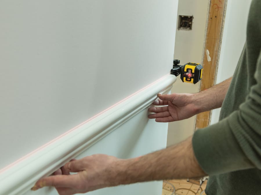 Stanley Intelli Tools STHT774981 Cross Line Laser Level