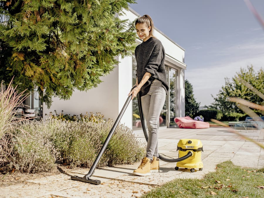 Karcher 16280020 WD 2 Plus Wet & Dry Vacuum 1000W 240V