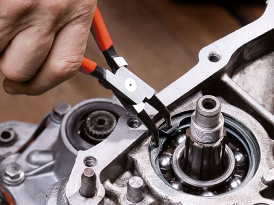 Knipex 4431J22 Circlip Pliers Internal 45° Bent Tip 19-60mm