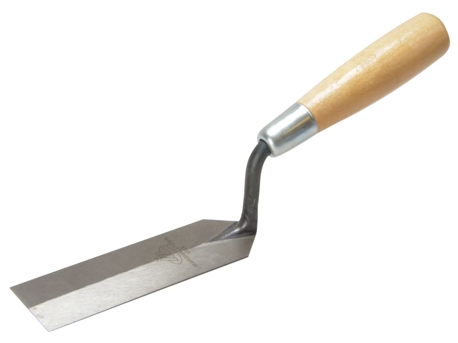 Marshalltown M54 5 x 1.1/2in Margin Trowel with Wooden Handle
